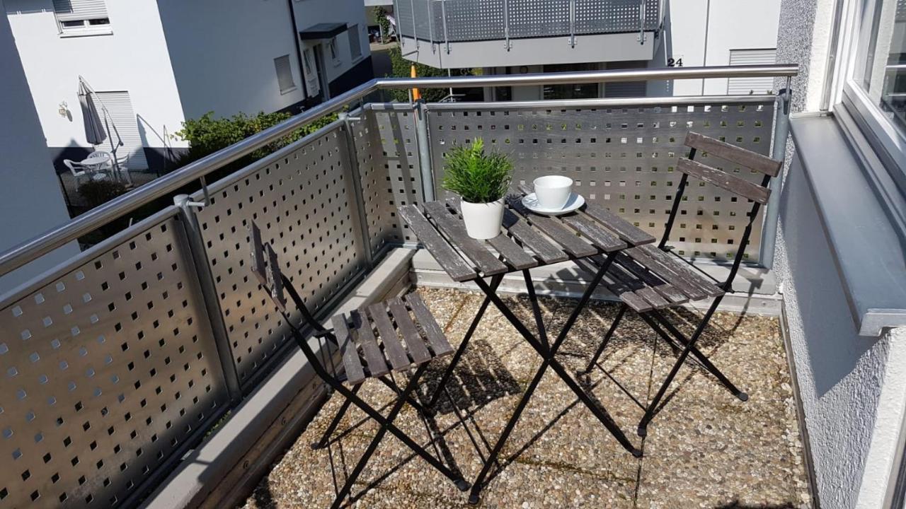 Ferien- und Businessapartment I Modern mit WLAN und Parkplatz nahe Zentrum, Automobil- und Tech-Firmen, Messe Renningen Exterior foto